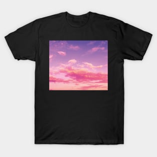 Purple sky, pink clouds T-Shirt